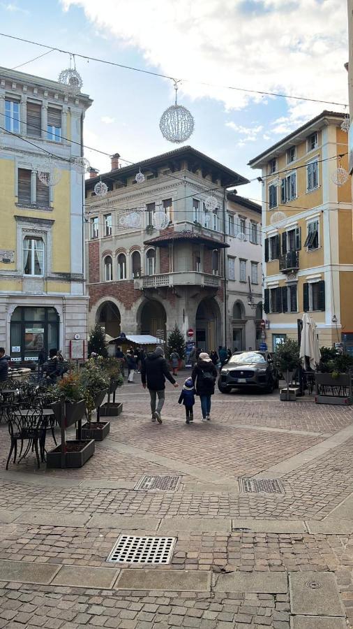 Smart Apartments Palazzo Mazzini Rovereto  Exterior photo